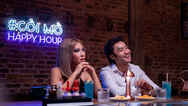 Lên đồ đi bar: 3 Hiểu lầm khiến bạn mất điểm