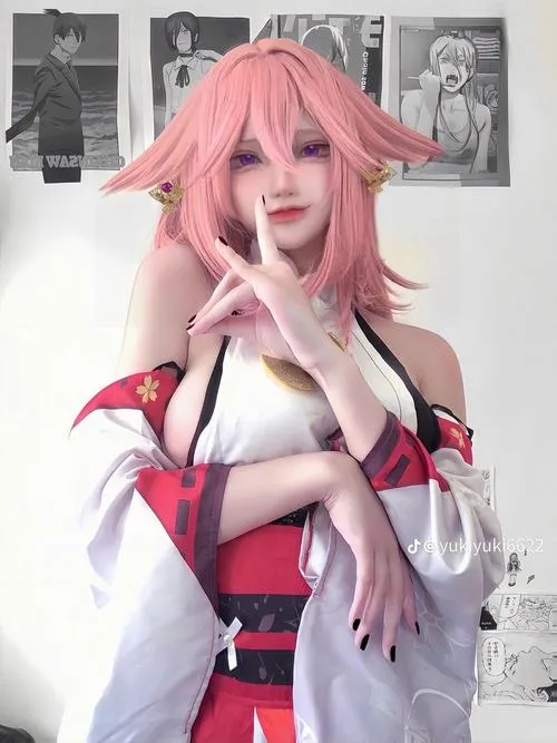 Ảnh Gái Xinh Cosplay Bikini sexy 32