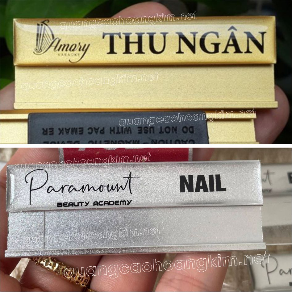 bang ten deo nguc nhom thay ten ma 01 1 - 299 MẪU THẺ TÊN NHÂN VIÊN THAY TÊN BỀN ĐẸP, GIÁ RẺ