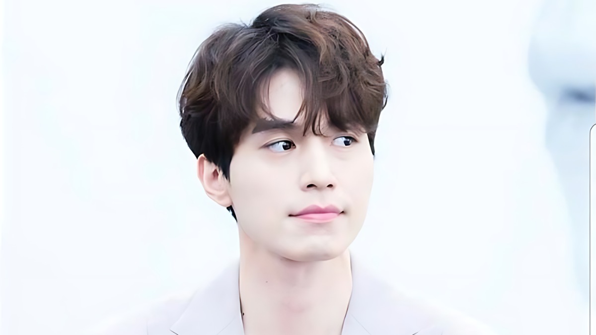 Tóc phù hợp với mặt dài nam side part