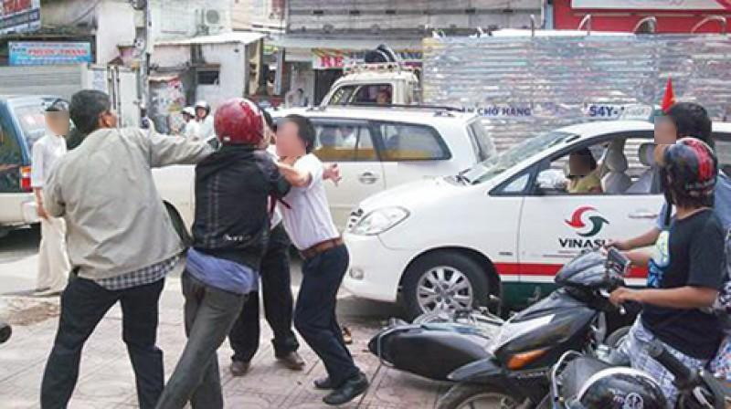 Đừng vì nóng giận mất khôn!