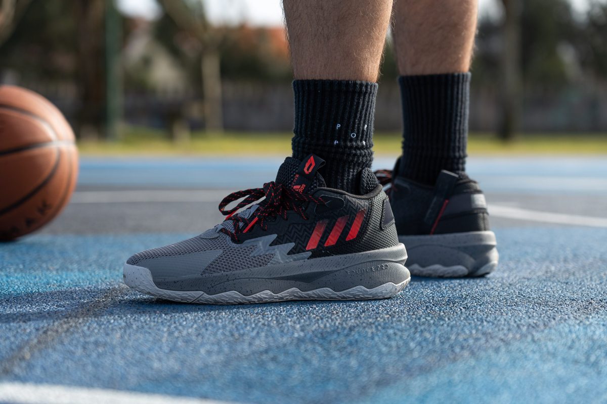Adidas Dame 8 review
