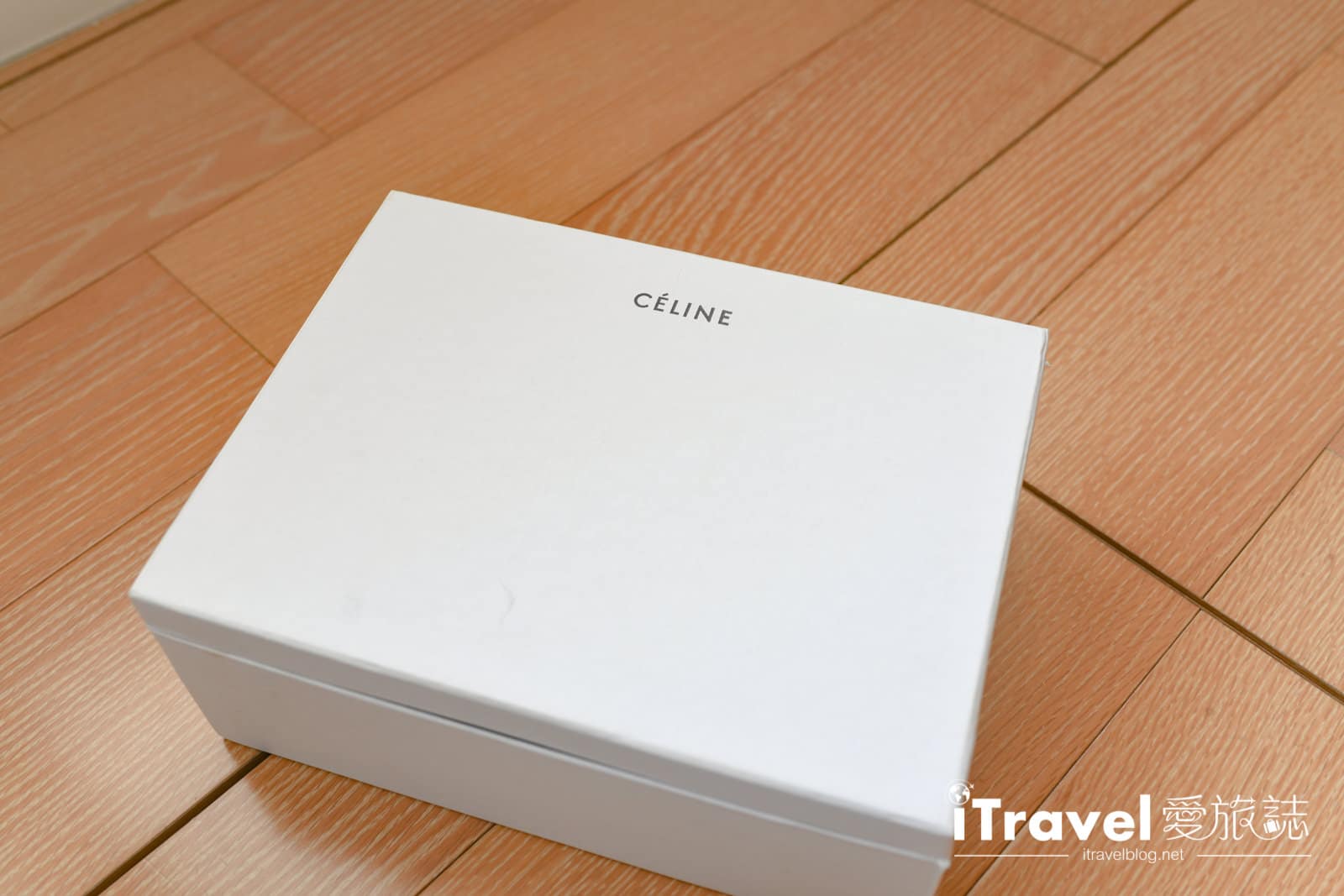 Hộp cổ điển CELINE (2)