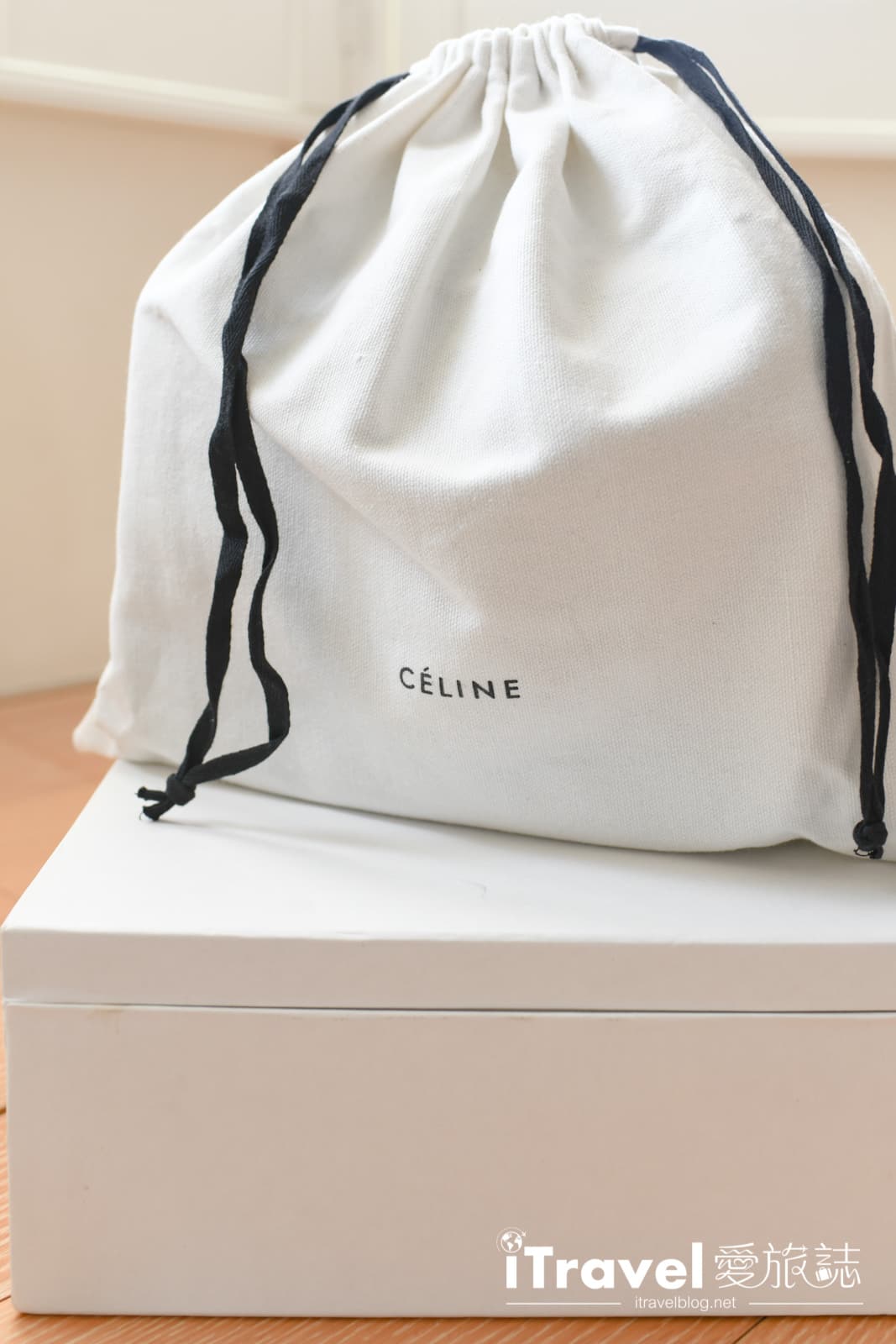 Hộp cổ điển CELINE (6)