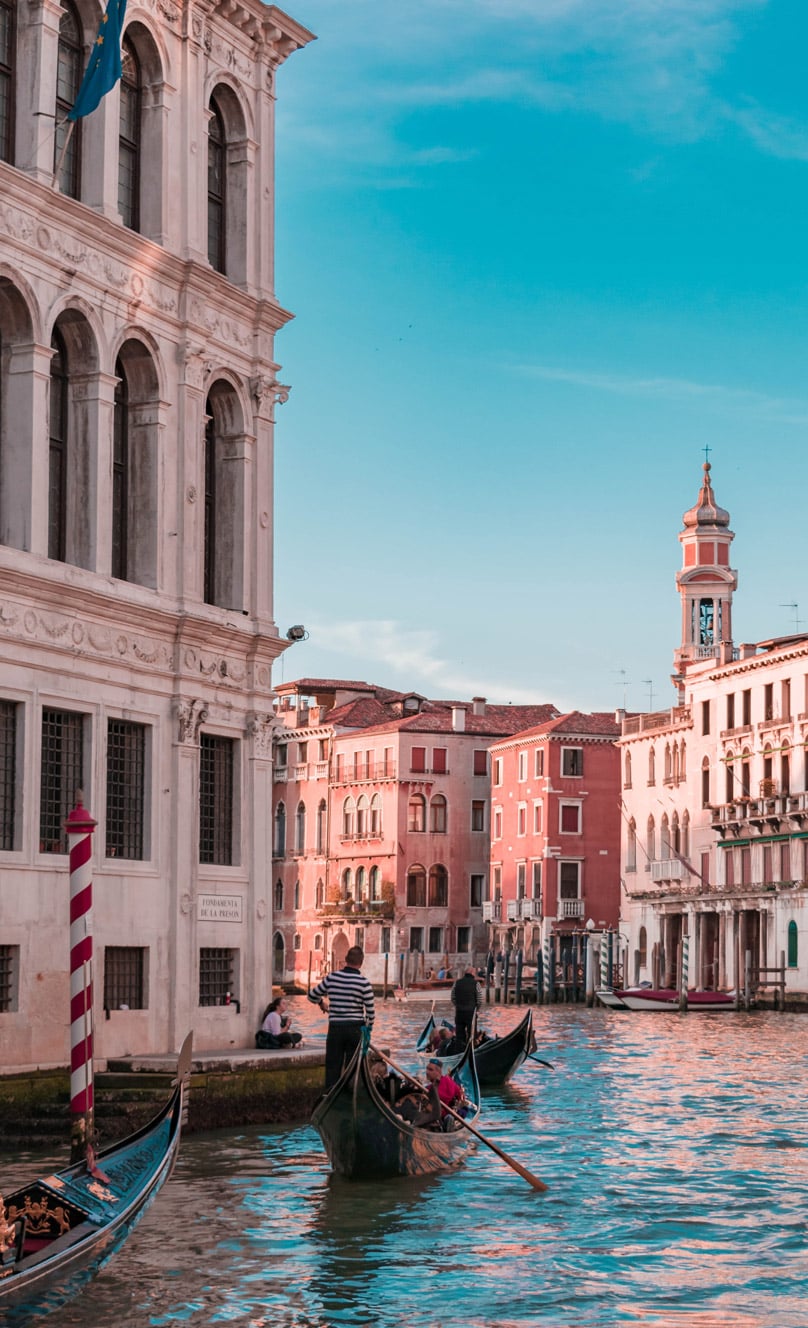 Làm thế nào để đi thuyền gondola ở Venice (mà không bị xé toạc)