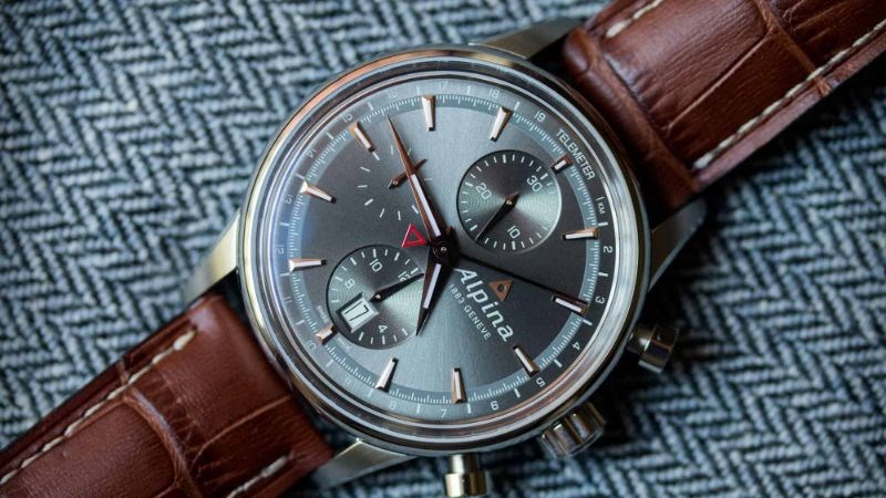 Alpiner với thiết kế sang trọng, được làm từ vật liệu cao cấp
