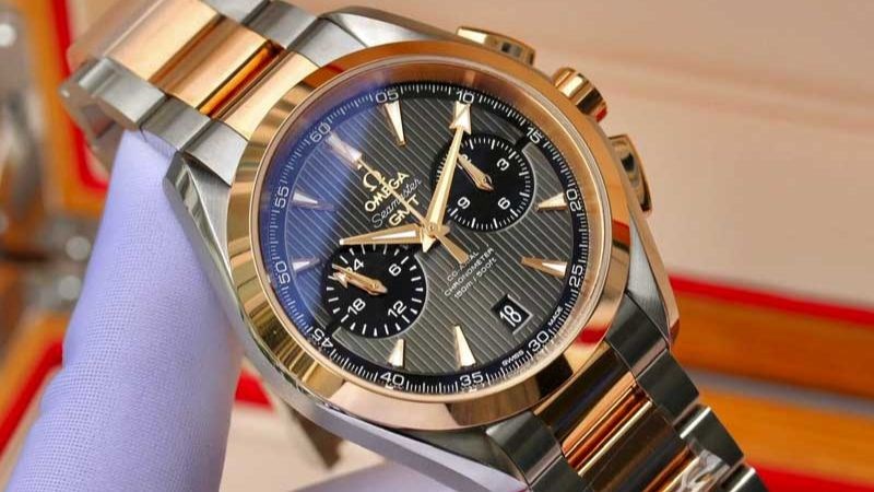 Đồng hồ Omega có bộ máy Thụy Sỹ với độ chính xác cực cao