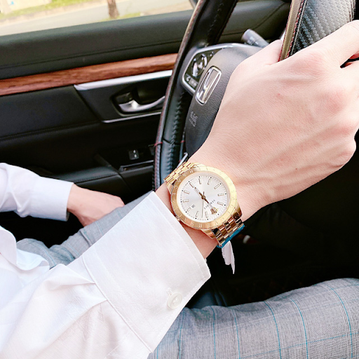 Bộ máy chuyển động đồng hồ Versace