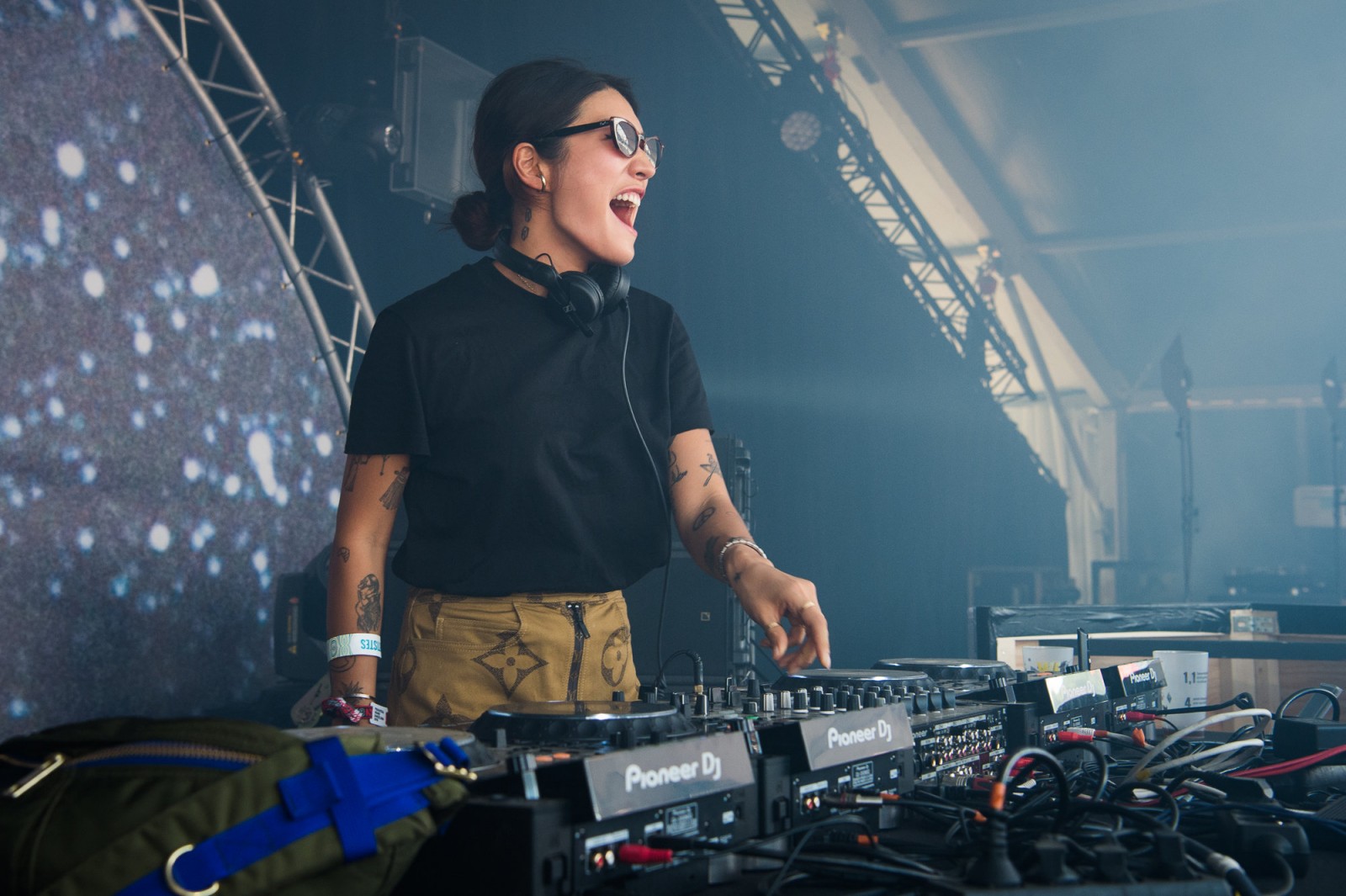 DJ Peggy Gou - Một biểu tượng âm nhạc và thời trang