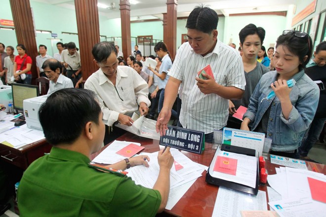 Chính thức bỏ sổ hộ khẩu, sổ tạm trú kể từ hôm nay