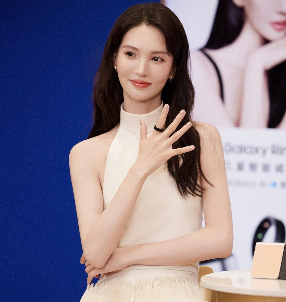 Kim Thần từng trong trẻo khi chưa nổi tiếng.
