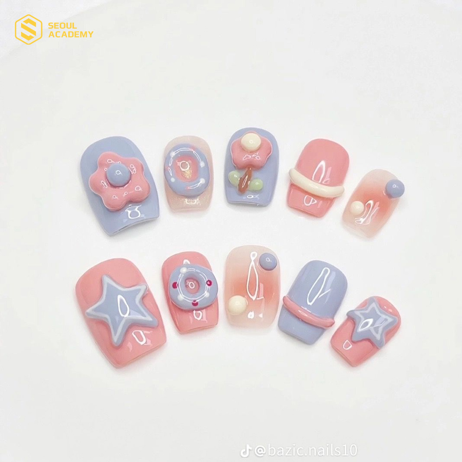 Nail hoạt hình snoopy