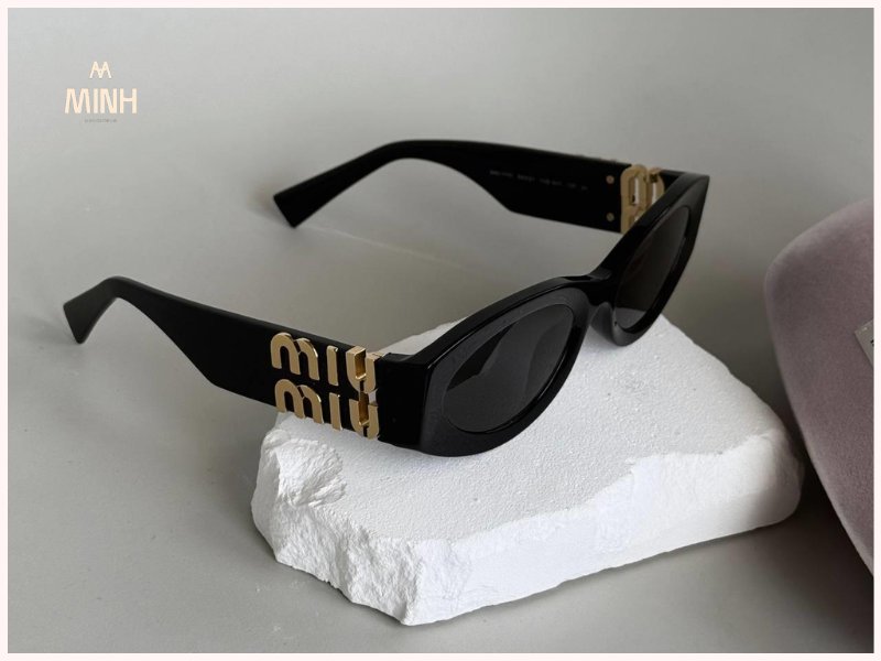 Kính Miu Miu Sunglasses