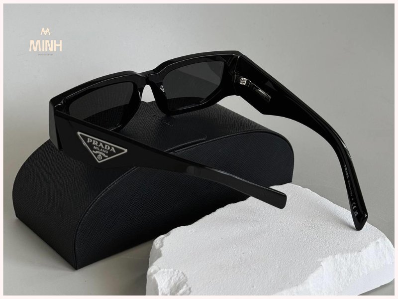 Kính Prada Sunglasses Black