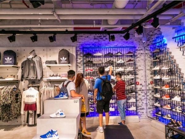 17 Cách Phân Biệt Giày Adidas Chính Hãng Cực Dễ