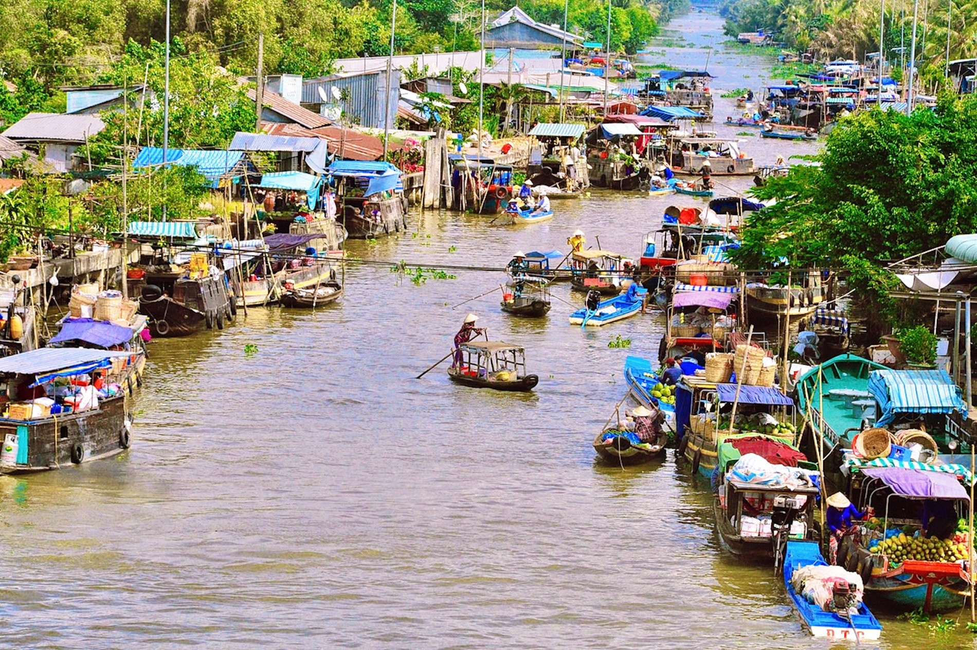 5Hothilinhxuan.JPG