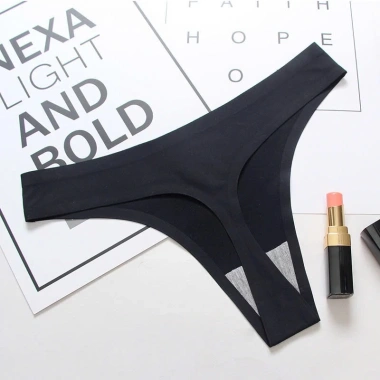 Quần lót lọt khe đúc su không đường may - Sexy, gợi cảm, tự tin, giá chỉ 25.000đ