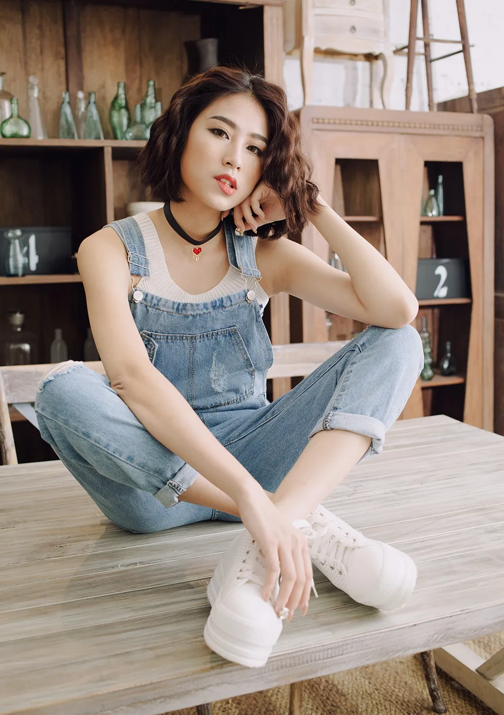Quần yếm - cách phối & chọn khéo léo cho từng dáng người