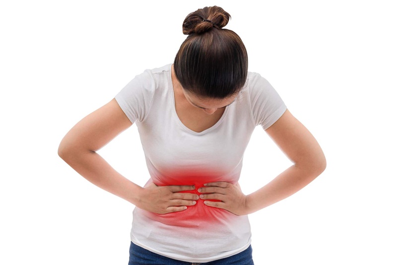 máu kinh màu nâu chị em có thể bị đau bụng