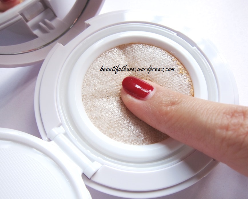 Shu Uemura BlancChroma Brightening UV Cushion Foundation (5)