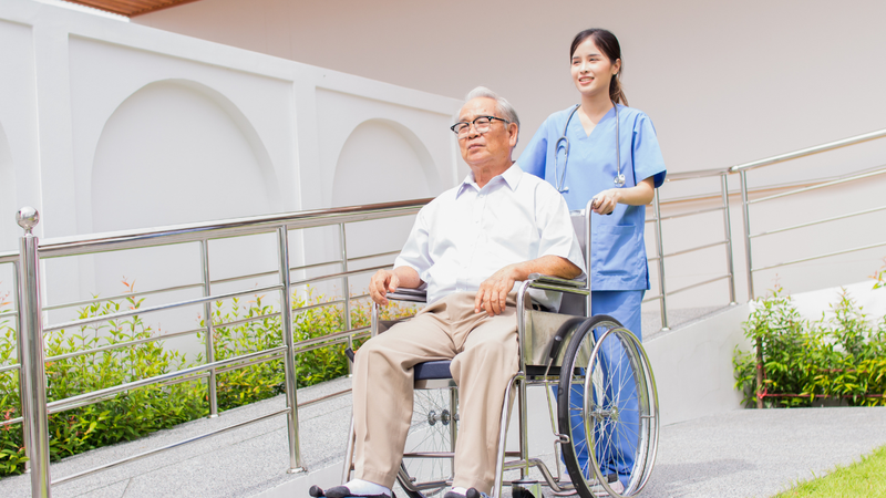 Y sĩ là gì? Công việc và phạm vi hành nghề của y sĩ 1