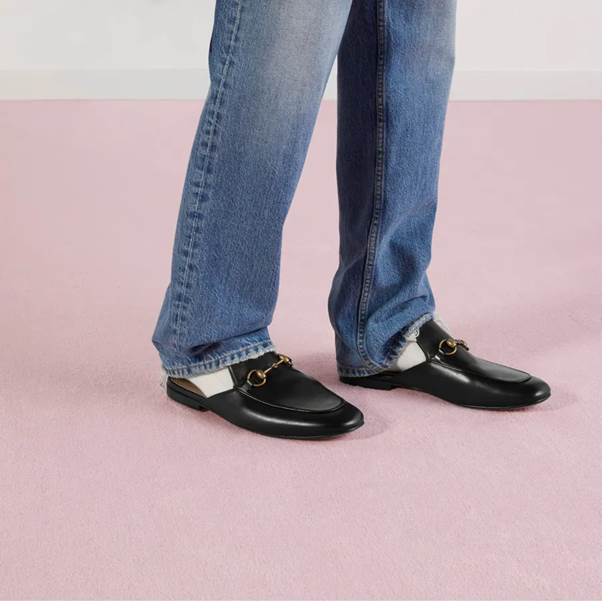 sục gucci nam