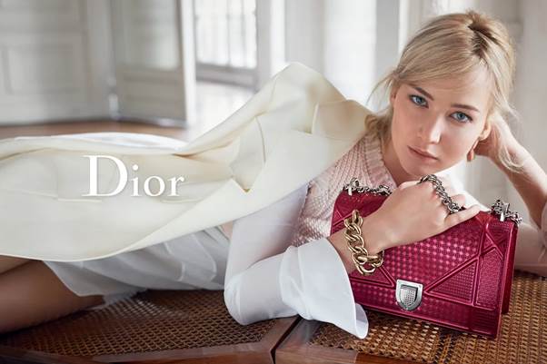 BTS túi Dior nữ đỏ sang trọng, quyền lực cho quý cô đẳng cấp