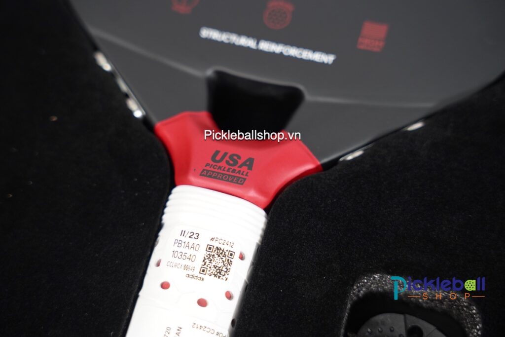 adidas-metalbone-pickleball-paddle