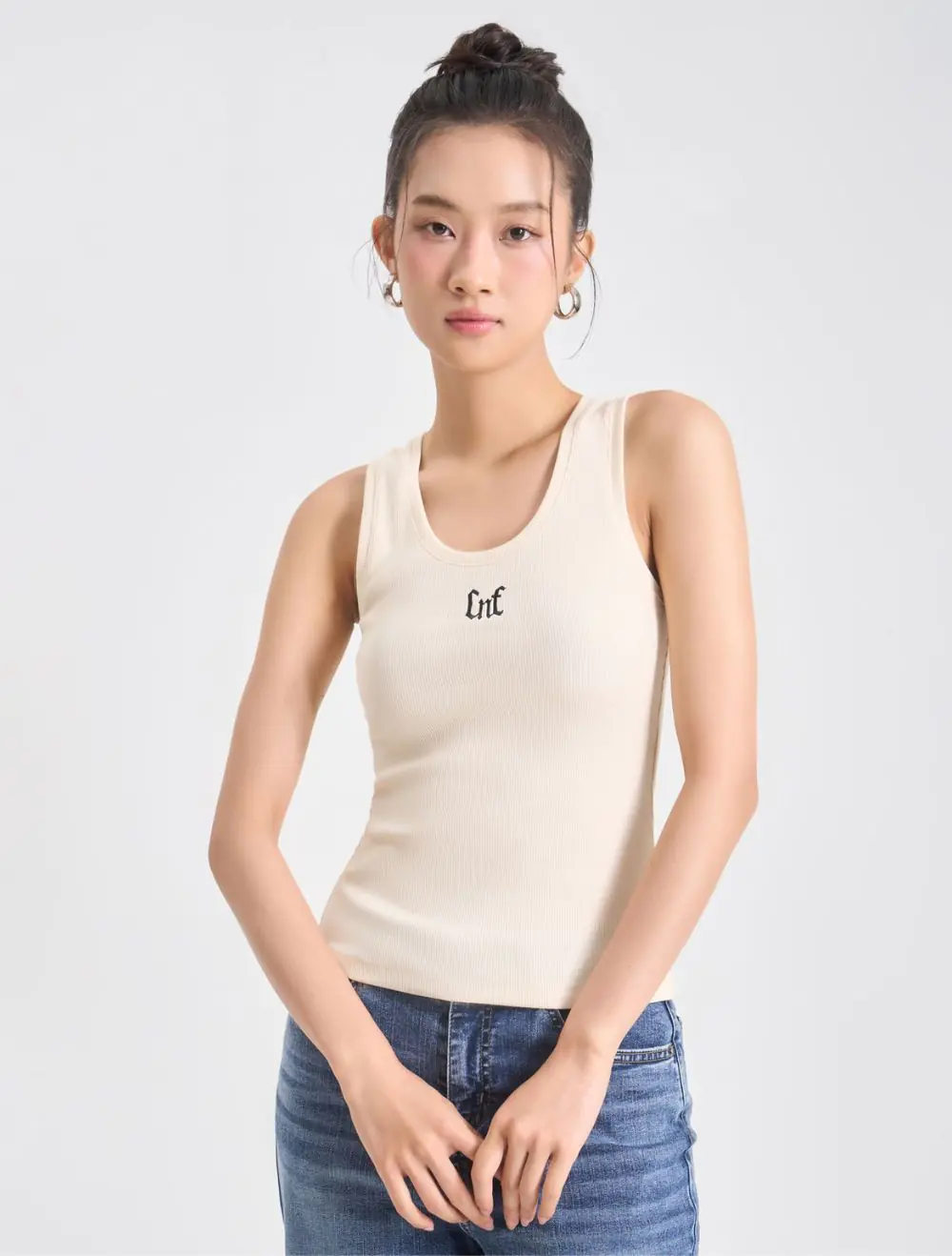 áo phông ba lỗ nữ ôm body