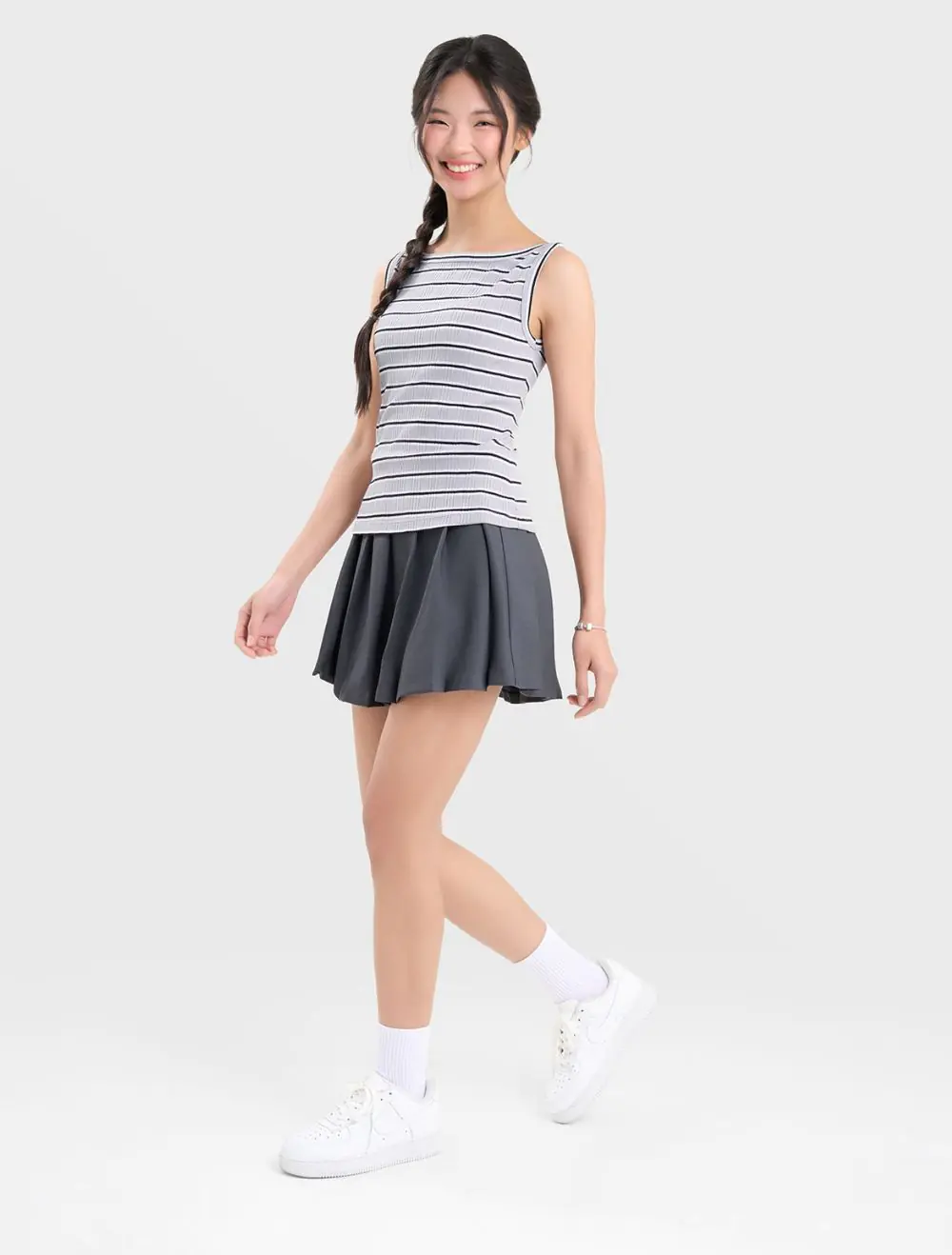 phối áo thun 3 lỗ nữ và chân váy