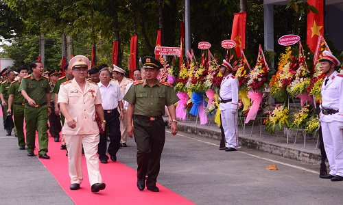 TRƯỜNG CAO ĐẲNG CẢNH SÁT NHÂN DÂN II  TỔ CHỨC LỄ KHAI GIẢNG NĂM HỌC 2017 - 2018