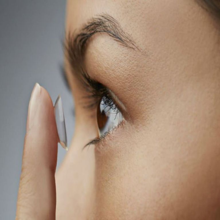 Kính áp tròng mềm (lens)