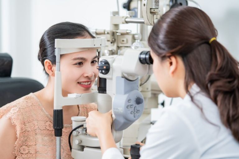 Những điều cần lưu ý khi chọn kính loạn thị