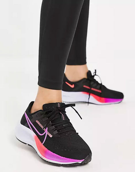 Mẫu giày Nike áp dụng công nghệ tiên tiến, mang lại sự êm ái cho giày lười nam Nike