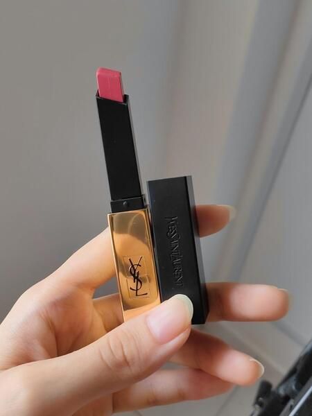 Son YSL Slim 12 Nu Incongru