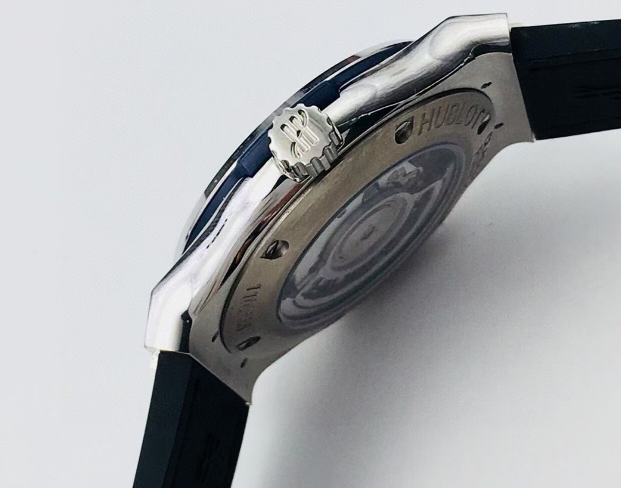 Hublot Classic Fusion Automatic Titanium 42 mm