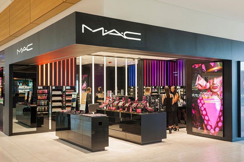 Kẻ mắt MAC