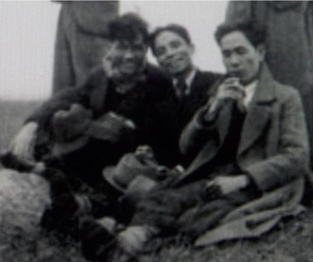 Khái Hưng