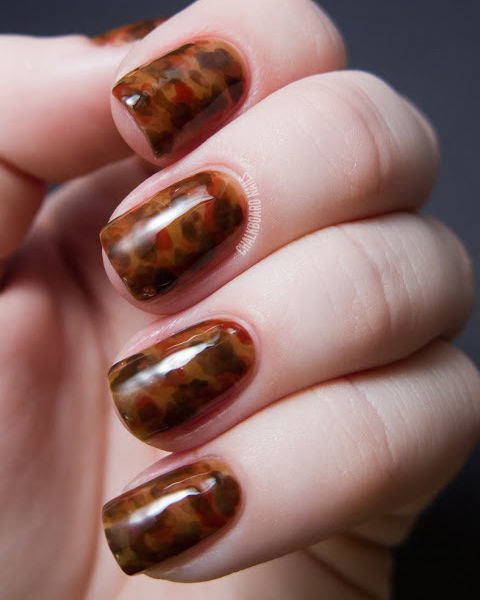 paintbox-nails-blood-red-fall-nail-art