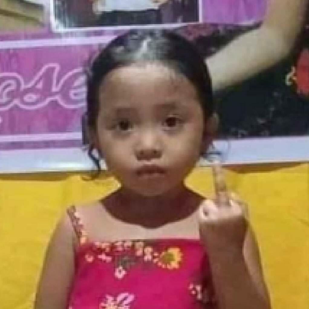 Fuck you meme châm biếm