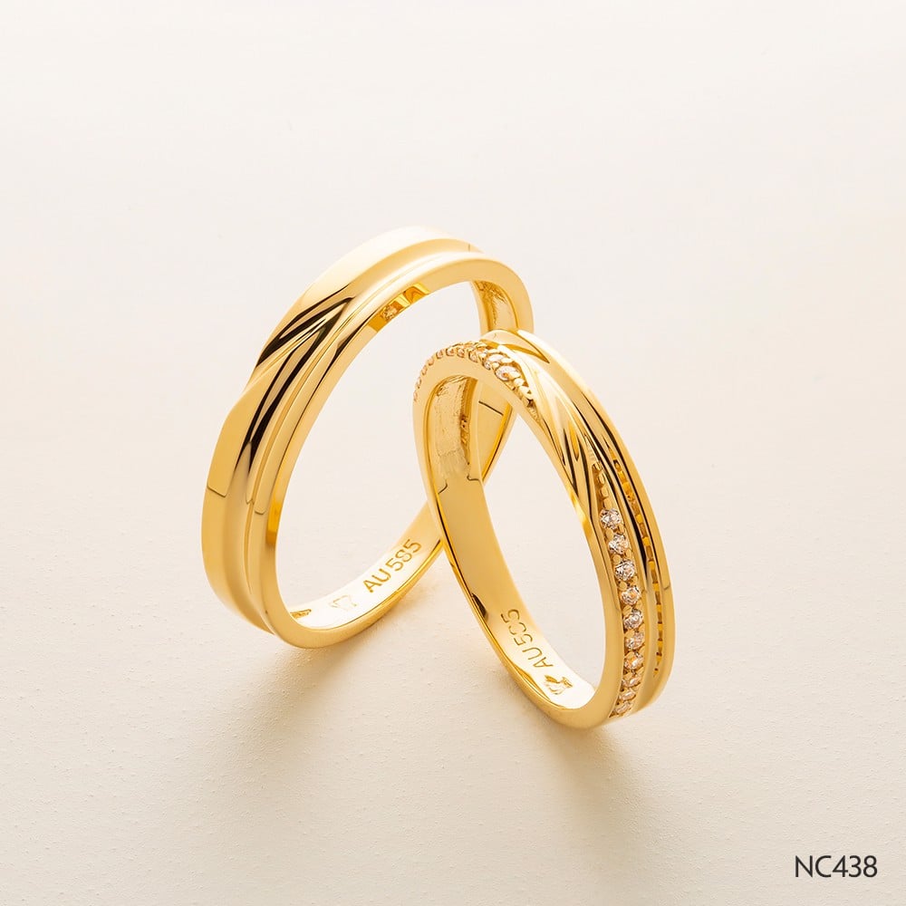 NHẪN CƯỚI ĐEO TAY NÀO, NGÓN NÀO LÀ ĐÚNG NHẤT?