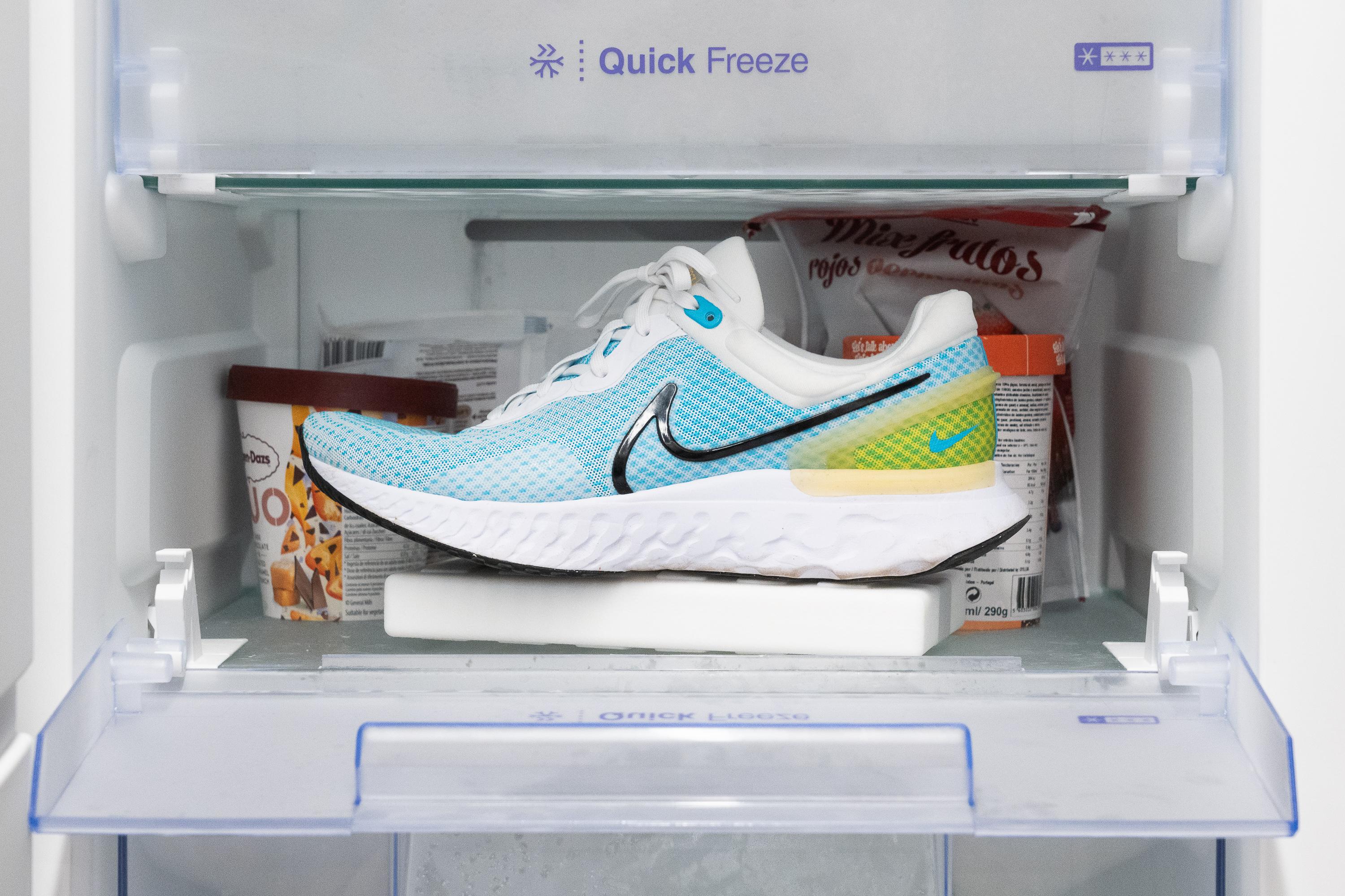 Stretching in nike react miler 3