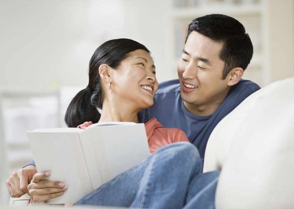 Sự hình thành và phát triển của các nang noãn trước rụng trứng