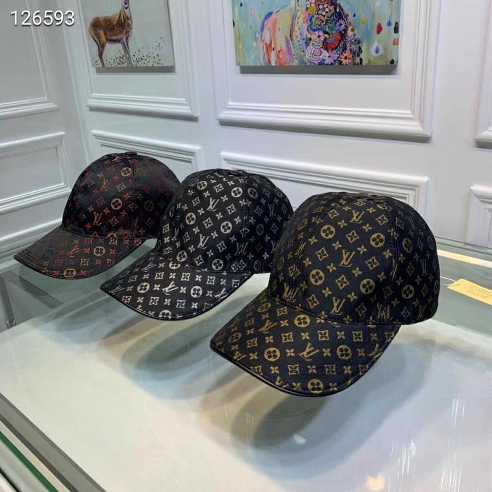 Mu nam Louis Vuitton hoa tiet logo LV tim