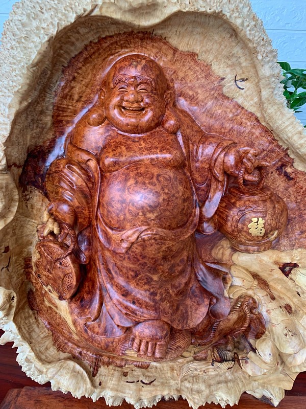Vòng tay từ gỗ Nu