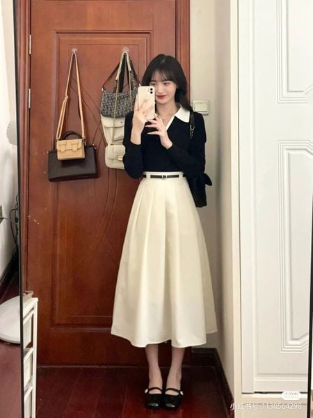 Công thức phối đồ với chân váy dài - áo polo vừa người