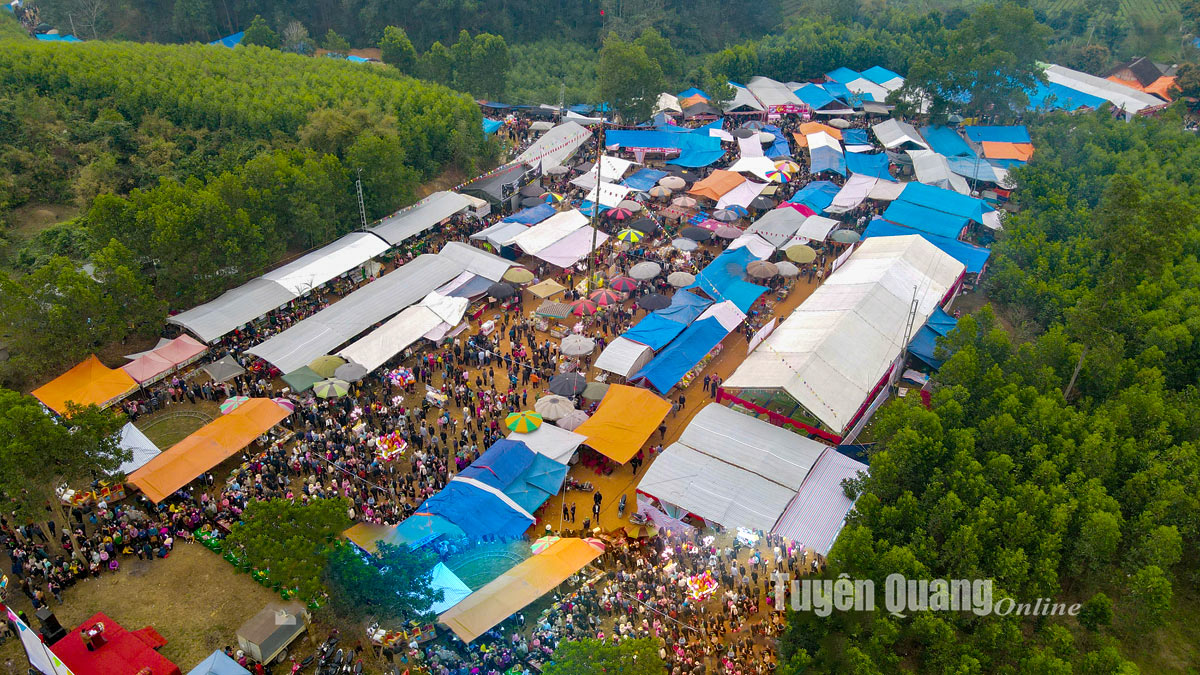 Chợ Thụt Phù Lưu