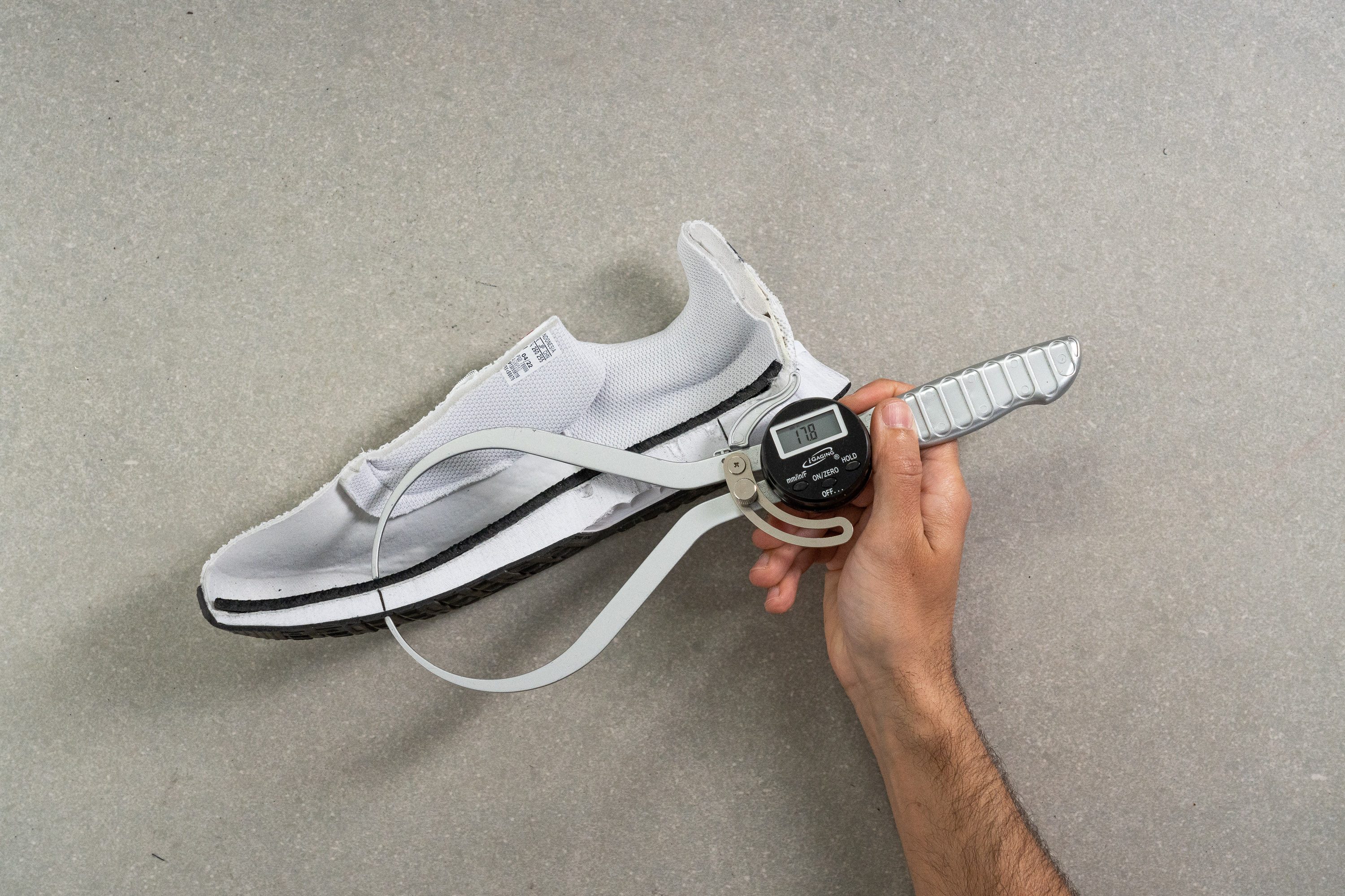 adidas-runfalcon-2-rubber-thickness.JPG