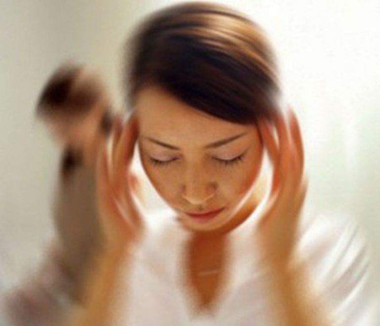 Giải đáp: Hoa mắt chóng mặt ngất xỉu cảnh báo điều gì?