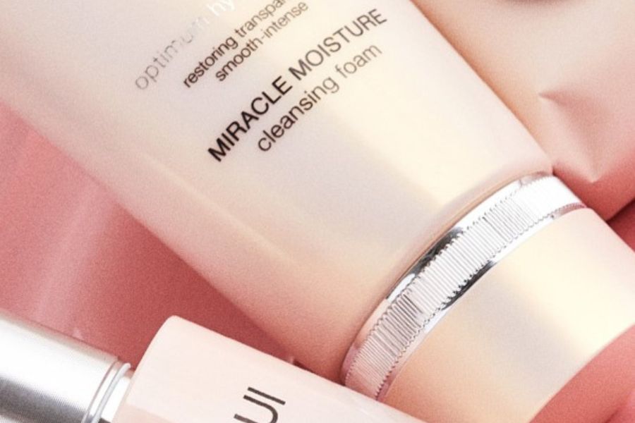 Sữa rửa mặt dưỡng ẩm Ohui Miracle Moisture Cleansing Foam